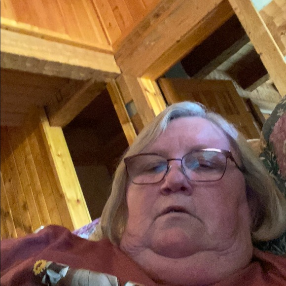 Meet your Posher, Remona - Picture 1 of 1